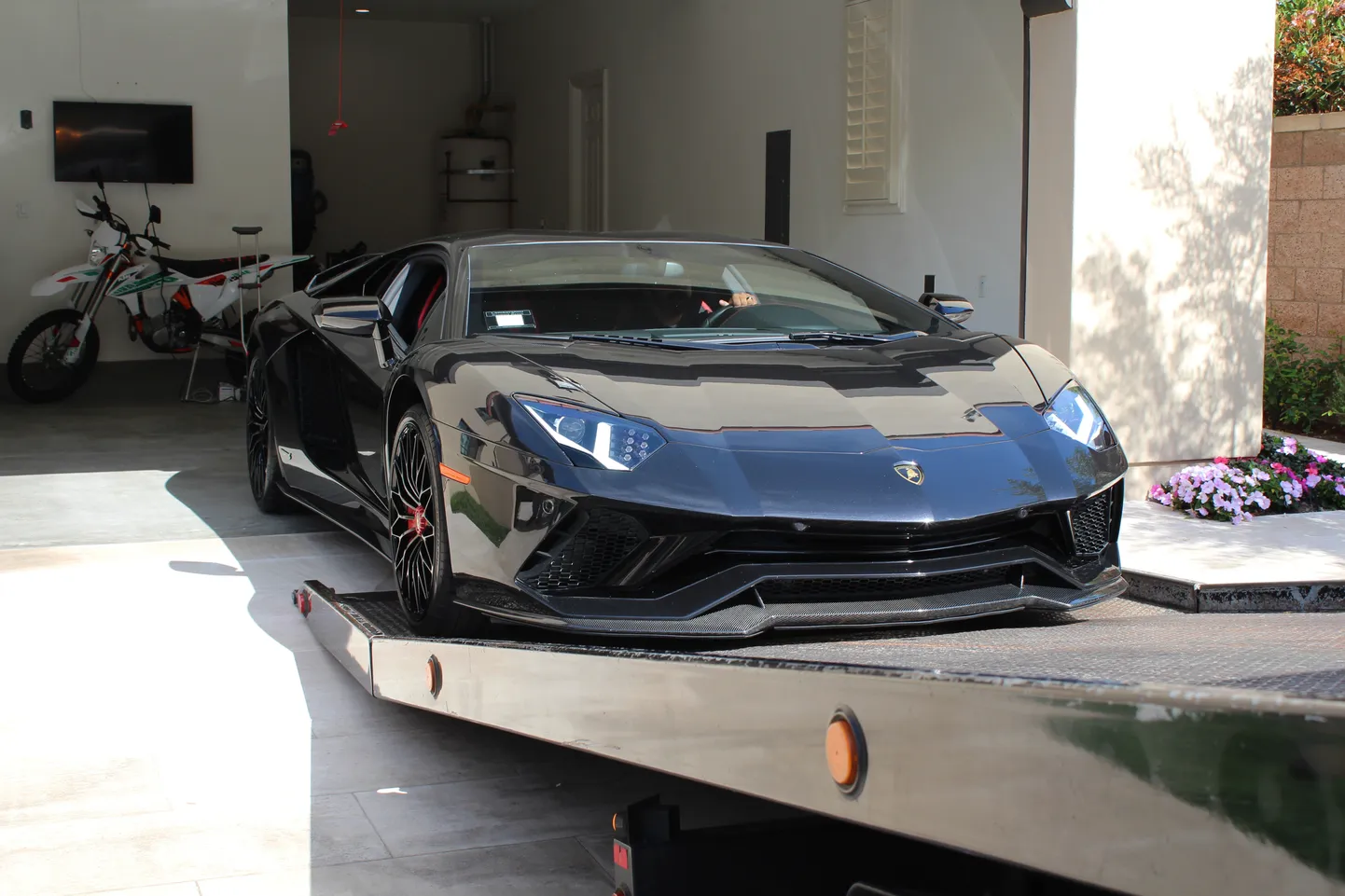 Конфискация Lamborghini
