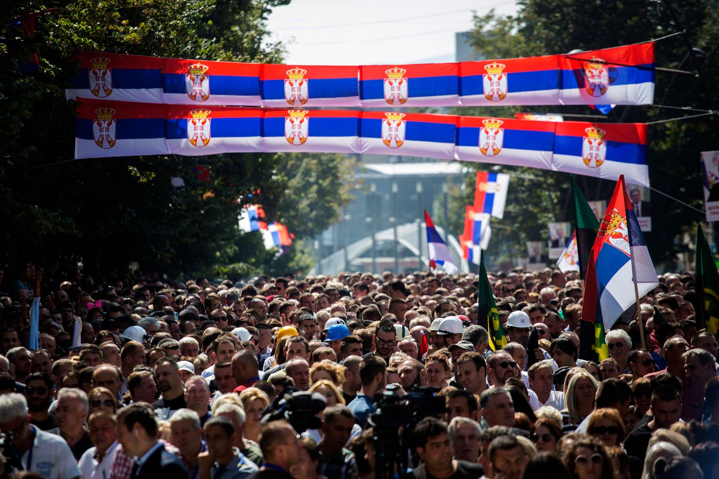 Kosovo Mitrovica piirkonna serblased meeleavaldusel.