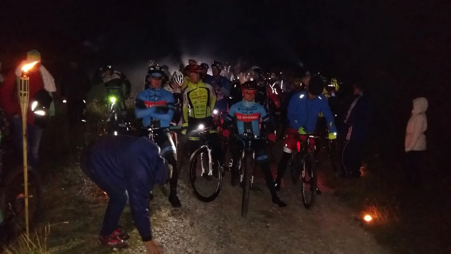 Ristna öösõidu start.