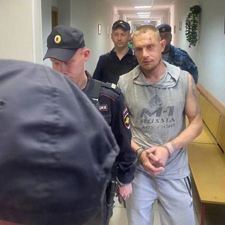Наемник ЧВК «Вагнер» Игорь Софонов, который в августе 2023 года вместе с подельником убил шесть человек в Карелии. До этого мужчина был помилован Путиным за участие в войне на территории Украины.
