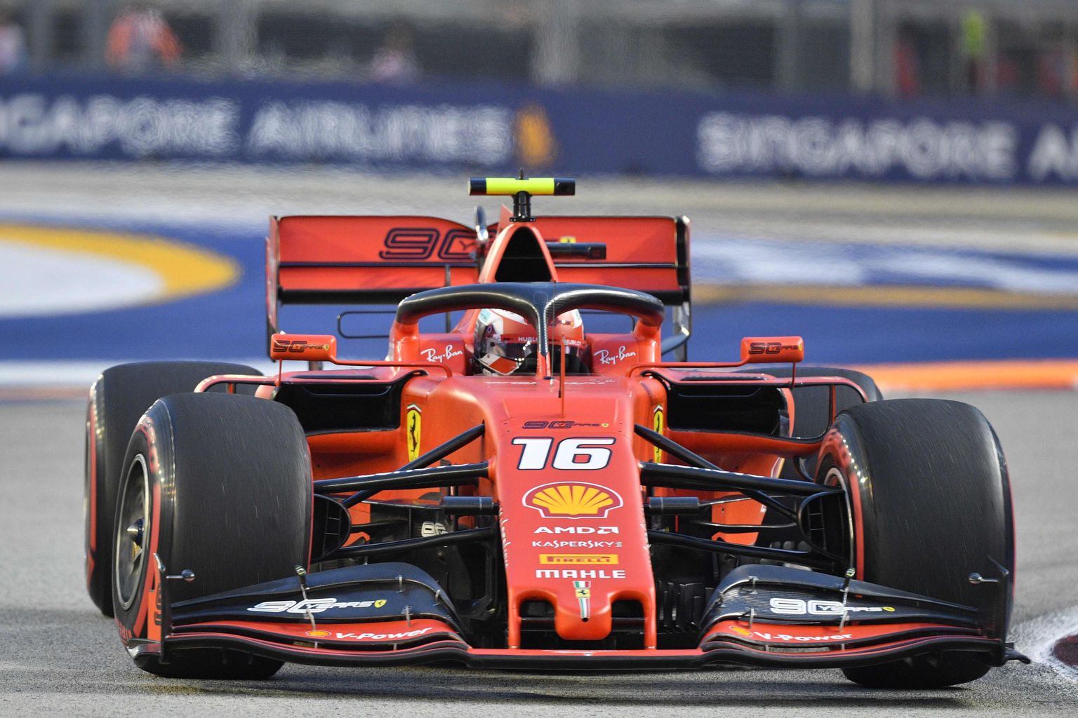Ferrari ja Charles Leclerc