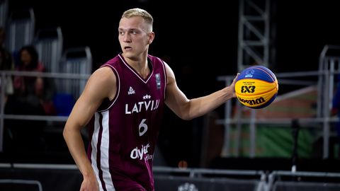 Latvijas 3x3 basketbolisti iekļūst Eiropas kausa pusfinālā