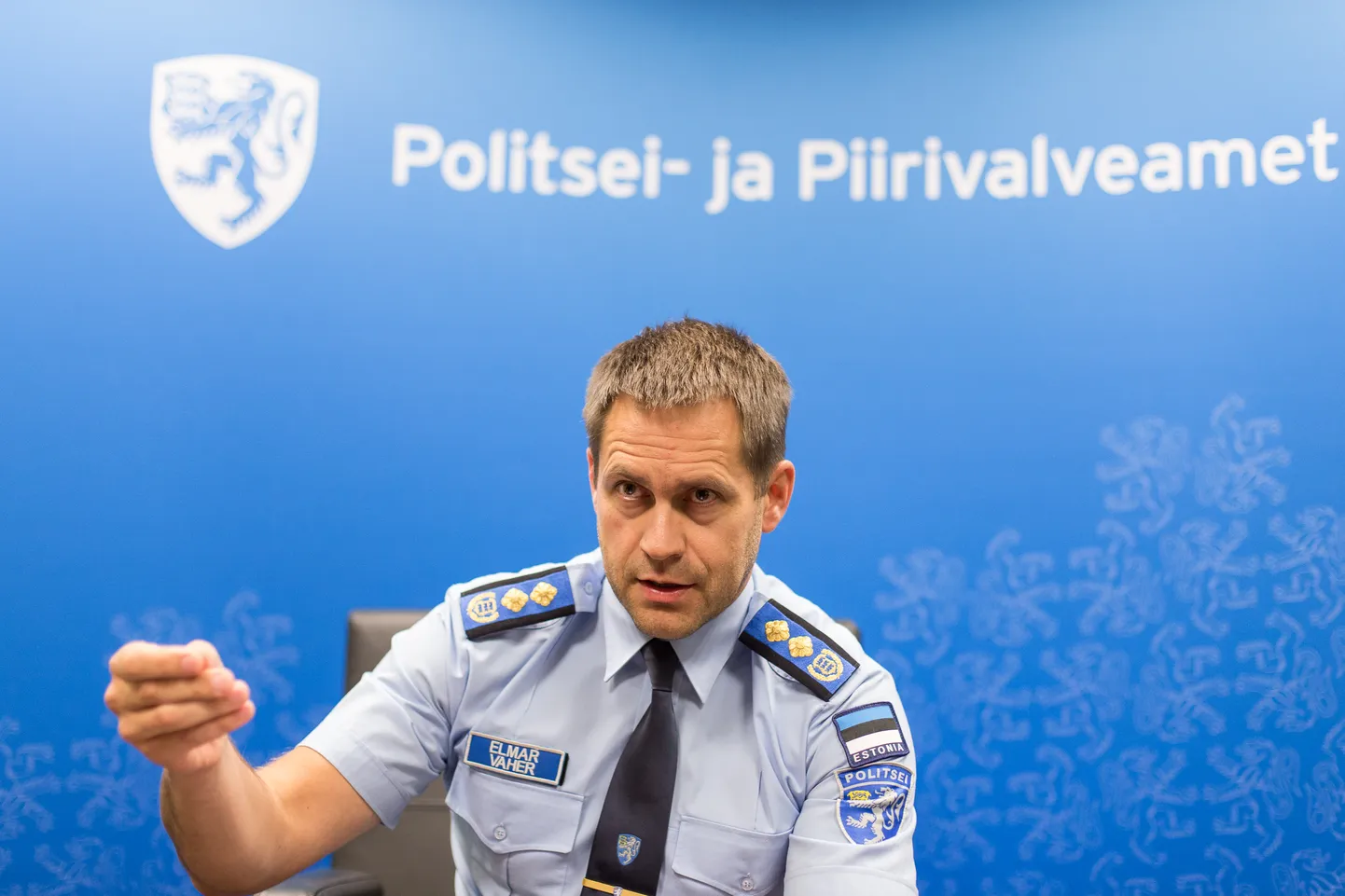 Elmar Vaher ütles, et kui minister süüdistab teda valetamises, siis ta tahaks näha fakte.