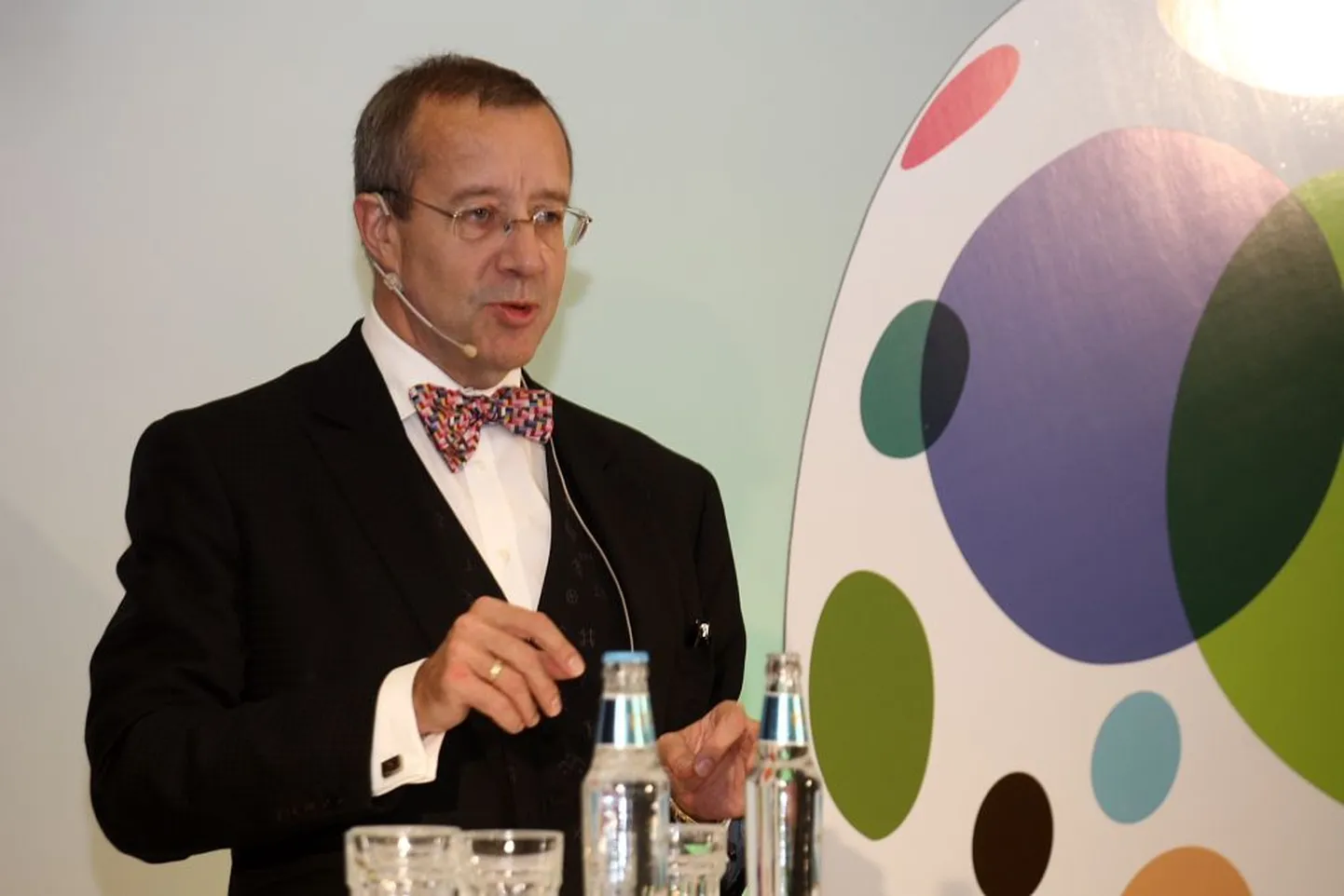 President Ilves avas rahvusvahelise loomemajandusele pühendatud konverentsi.