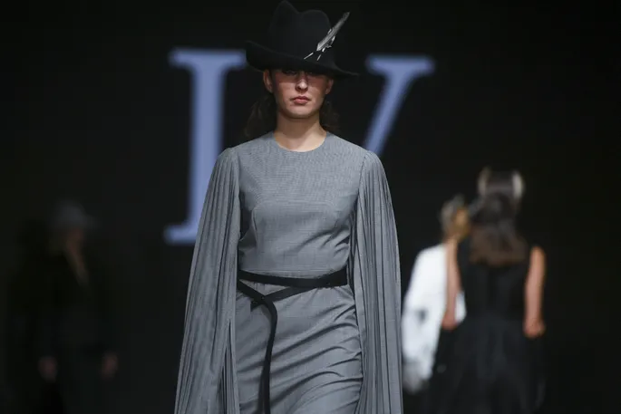 Сыбдыры бар порнофотосуреттер