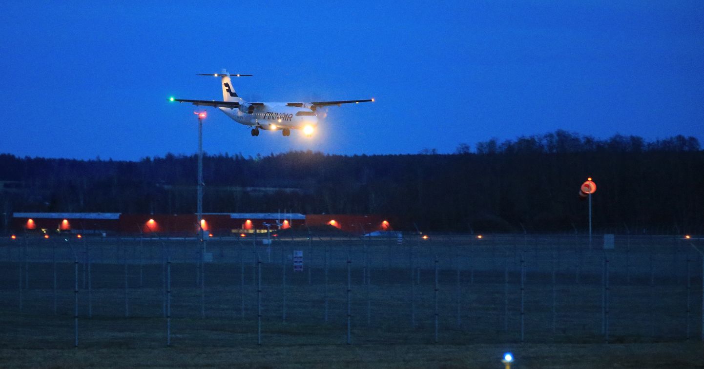 Finnair plane landing at Tartu airport.