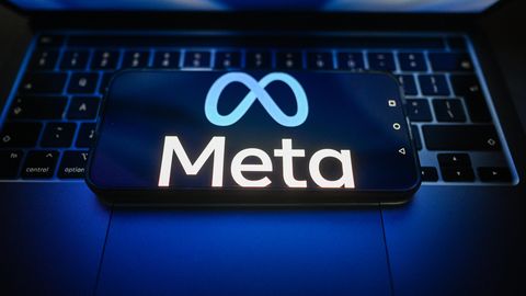 Meta Platforms Hit by Widespread Outage