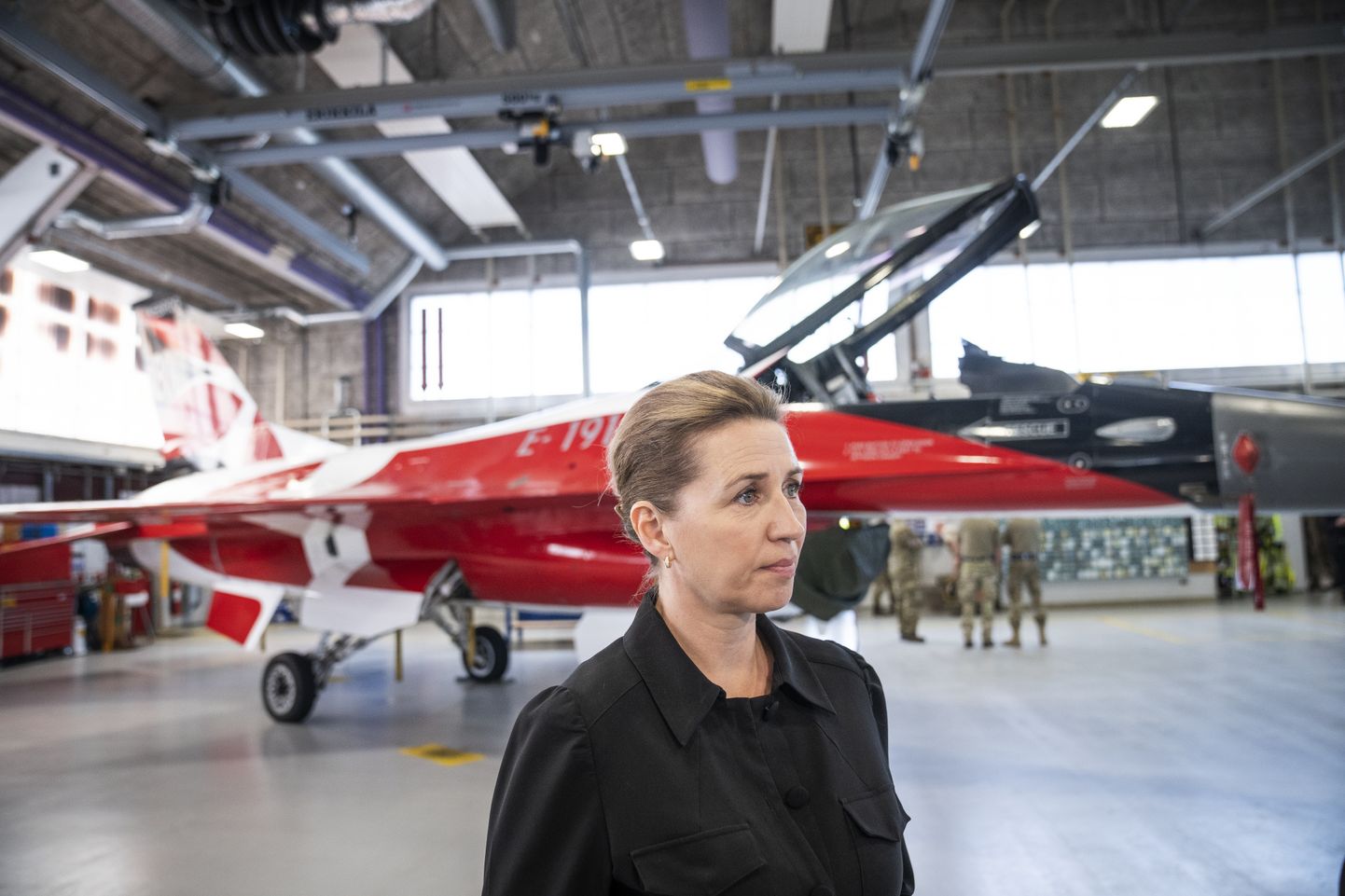 Mette Frederiksen külastab mais Taani õhuväe baasi Vojensi lähistel.