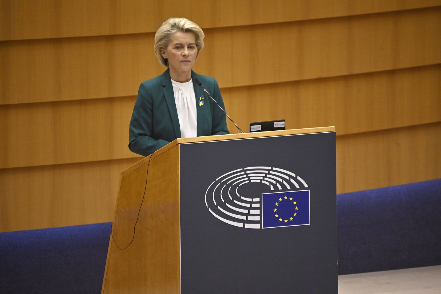 Euroopa Komisjoni president Ursula von der Leyen eile Brüsselis europarlamendi.