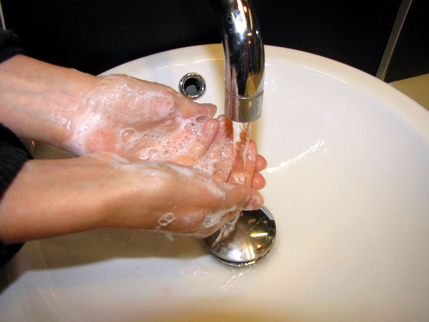 Kuigi on inimese oma valik, kui suurt tähelepanu ta hügieenile pöörab, on siiski teada fakt, et näiteks kätepesu aitab ennetada mitmetesse haigustesse nakatumist.