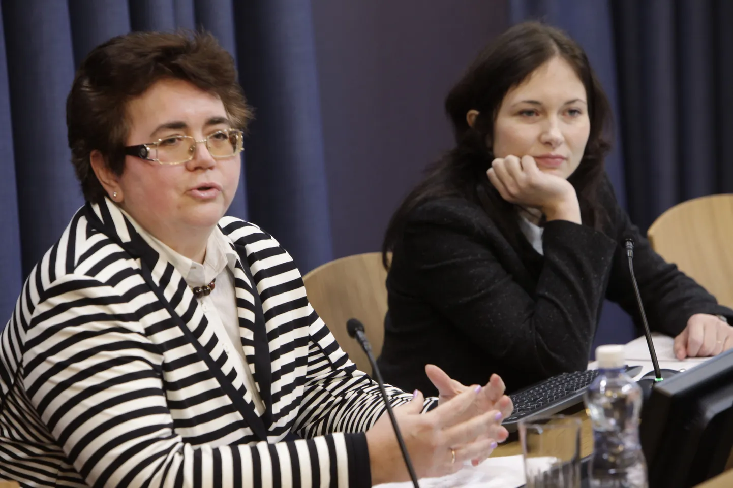 Eesti Panga ökonomistid Natalja viilmann ja Orsolya Soosaar esitlesid tööturu ülevaadet.