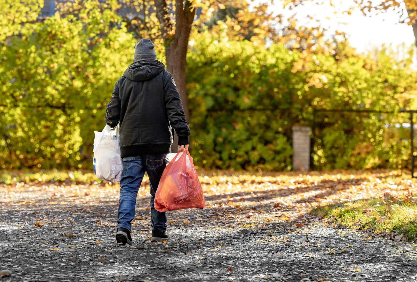 See Mihkli turvakodus elanud mees sai linnalt korteri viimaste seas. Läinud neljapäeval käis vilgas kolimine.