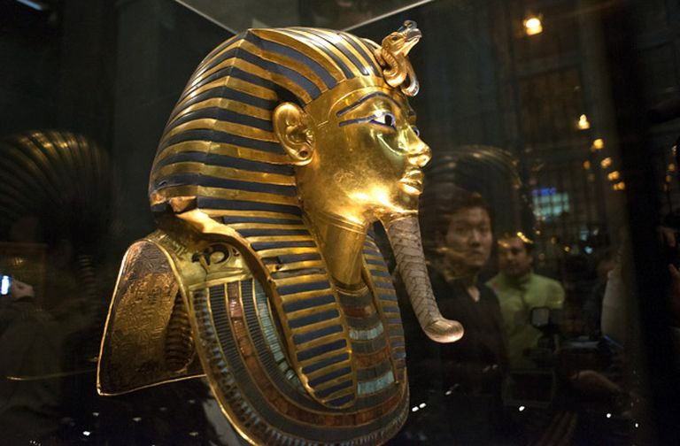 Tutanhamona zelta maska