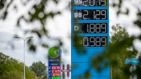 В Эстонии цены на бензин взлетели до небес