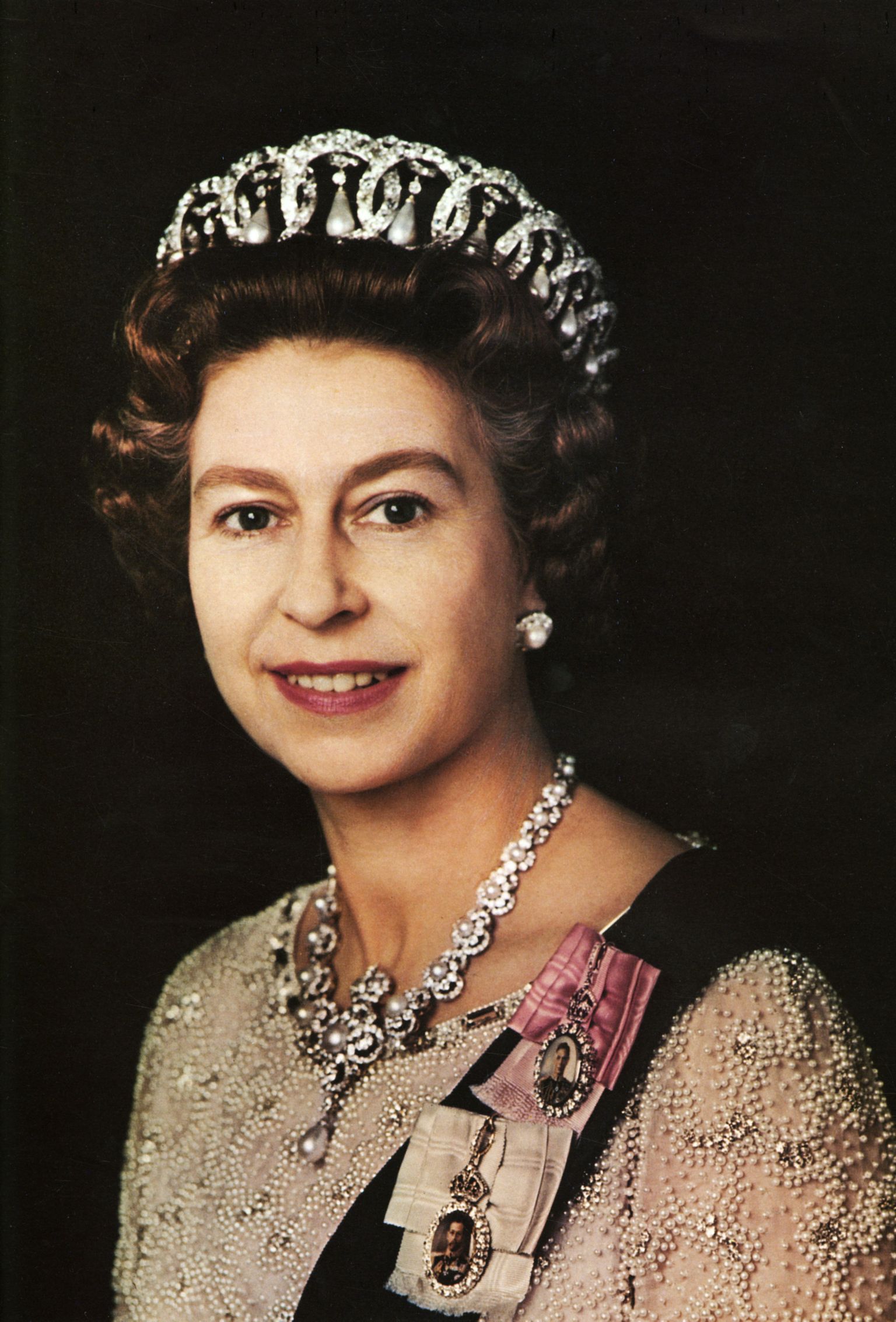 Kuninganna Elizabeth II portree aastast 1972.