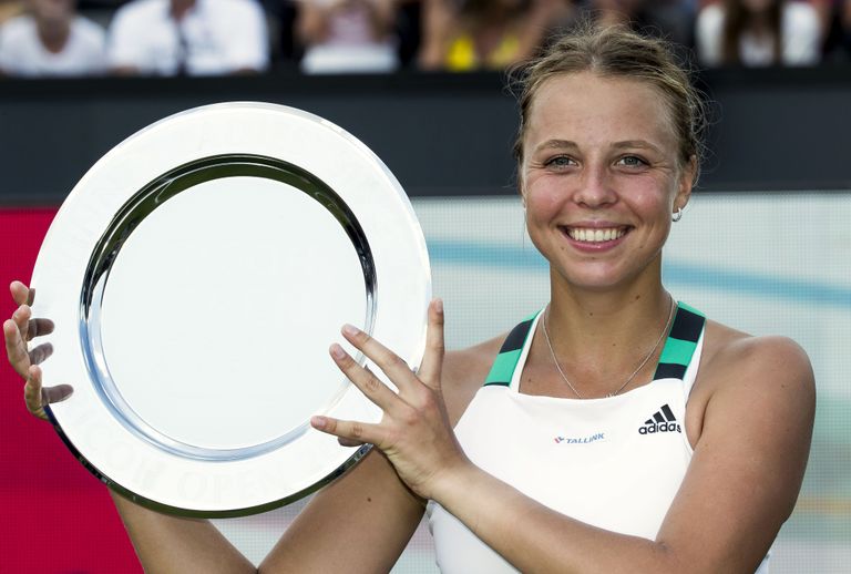 «Minu senise karjääri tipphetk oli esimene WTA turniirivõit sel aastal Hollandis Ricoh Openil,» ütleb Kontaveit.