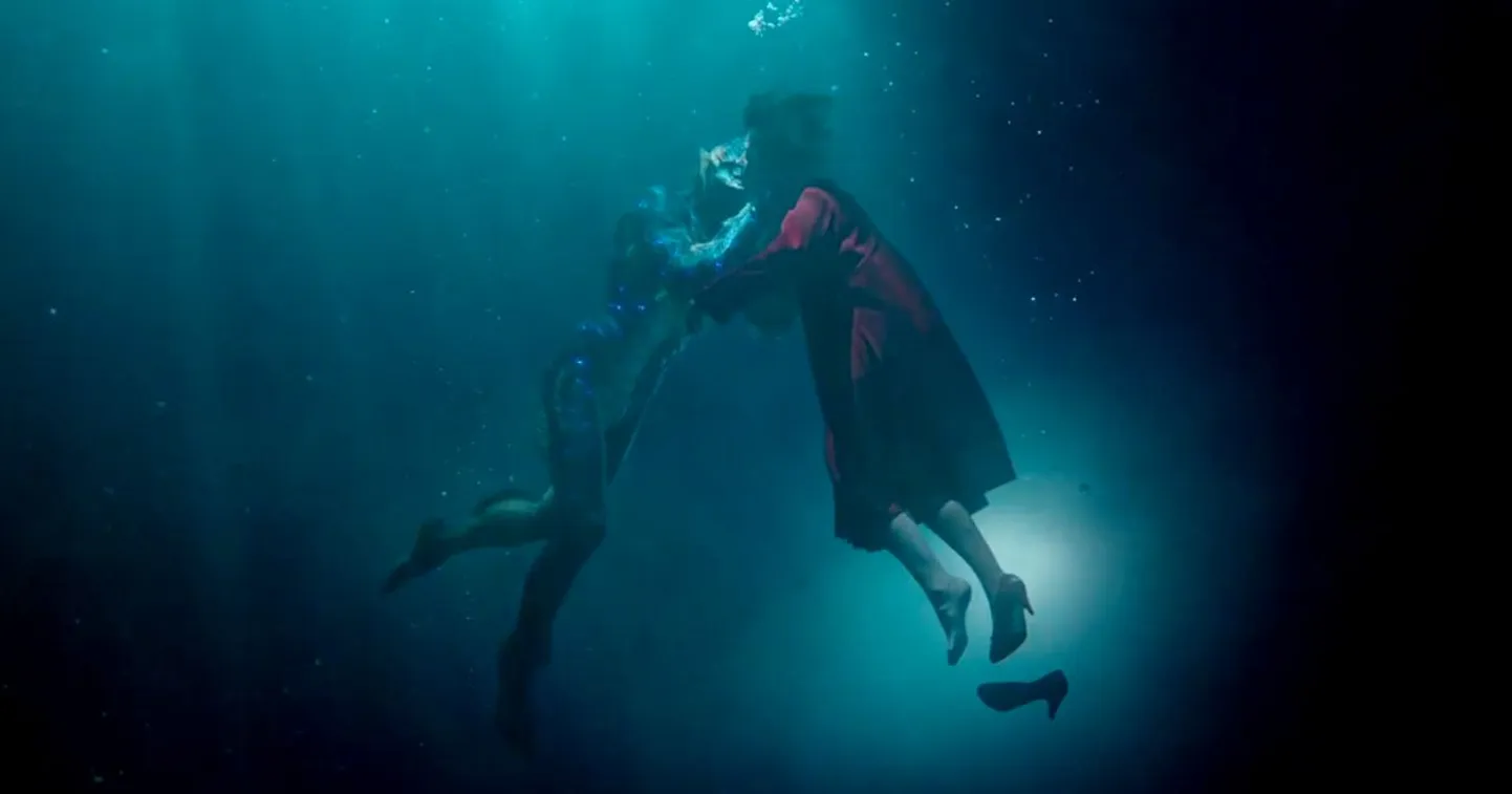 Guillermo del Toro filmides on alati teatav pinge teadusliku ja fantastilise, naturalistliku ja romantilise vahel.
