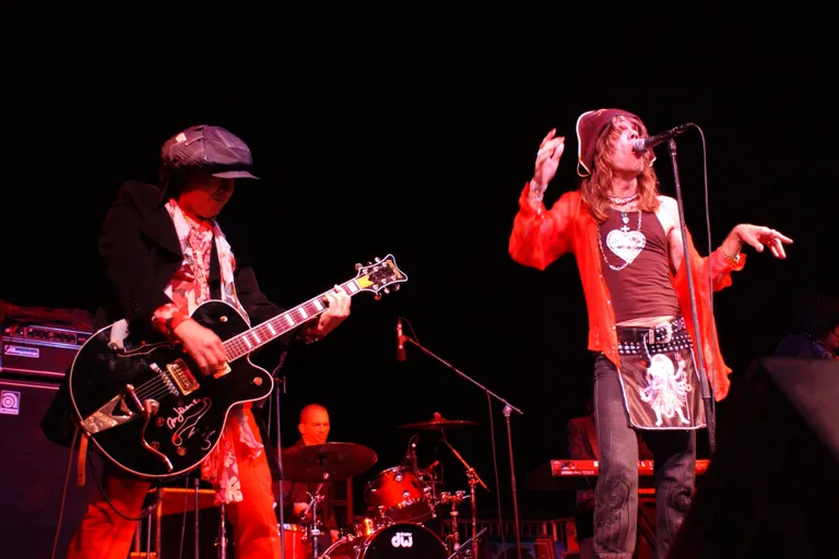 Sylvain Sylvain ja David Johansen ansamblist New York Dolls 2005. aastal.