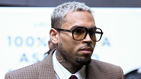 Chris Brown peab oma koerte rünnaku ohvriks langenud naisele maksma ulmelise summa valuraha