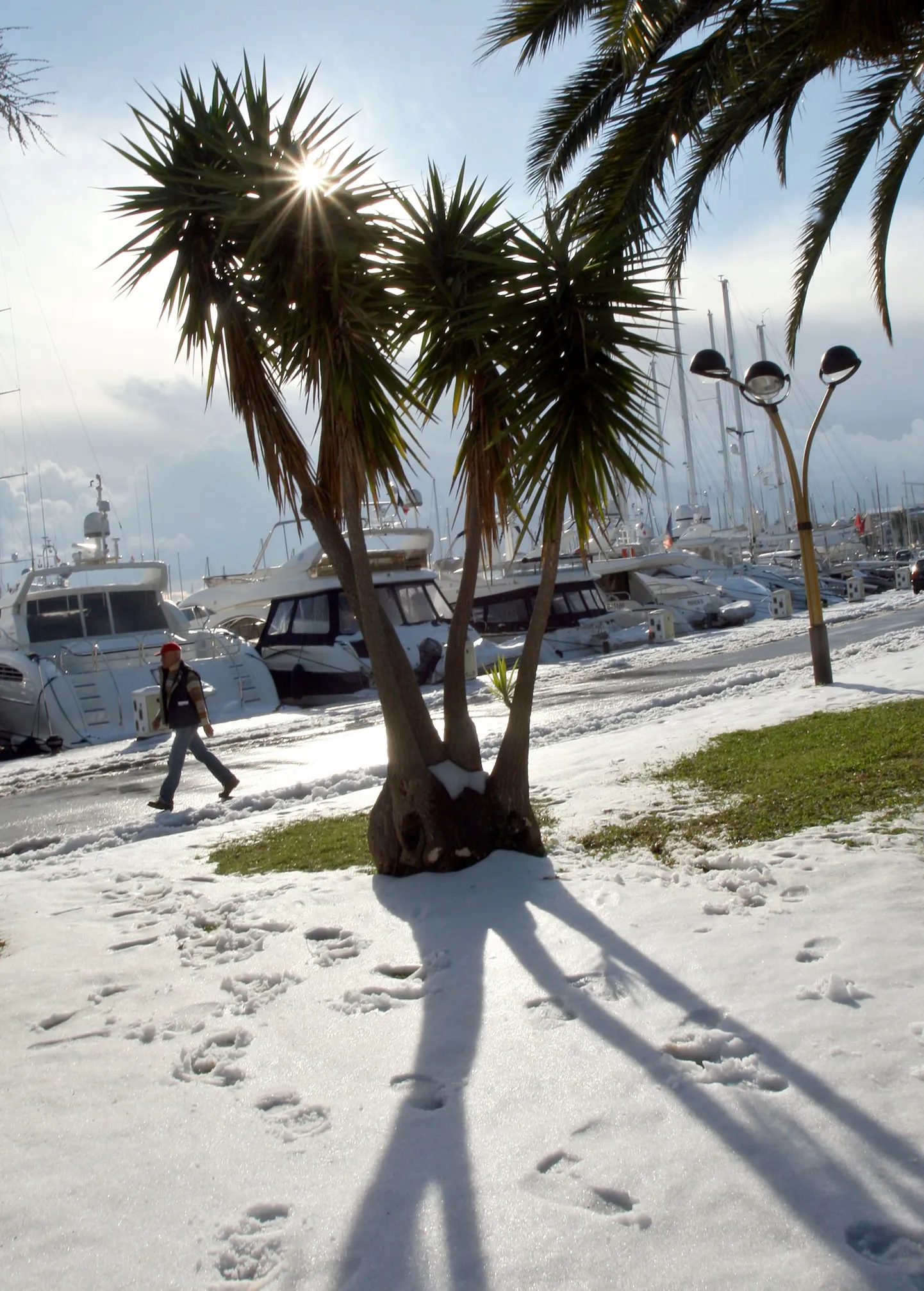 Lumi üllatas ka Prantsuse Riviera elanikke.