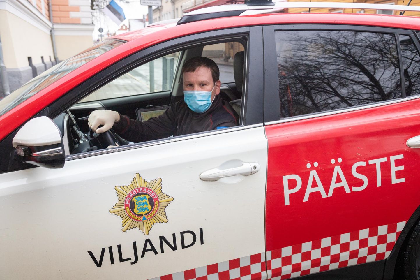 Päästeameti Viljandi operatiivkorrapidaja Rainis Liir tõdeb, et teisi aidates peab oskama kaitsta ka oma tervist.