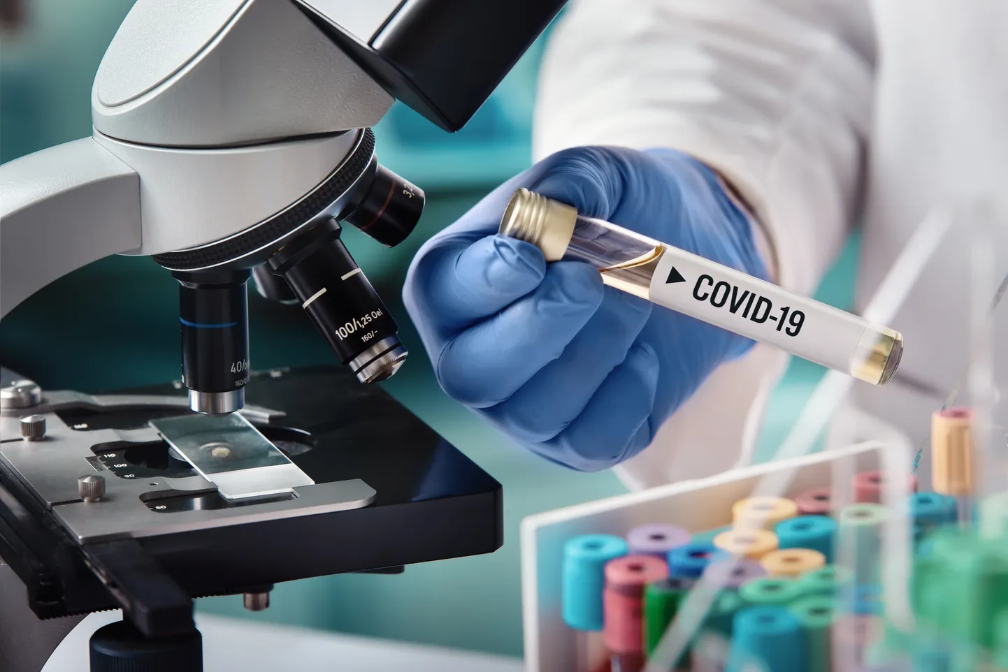 COVID-19. Иллюстративное фото.