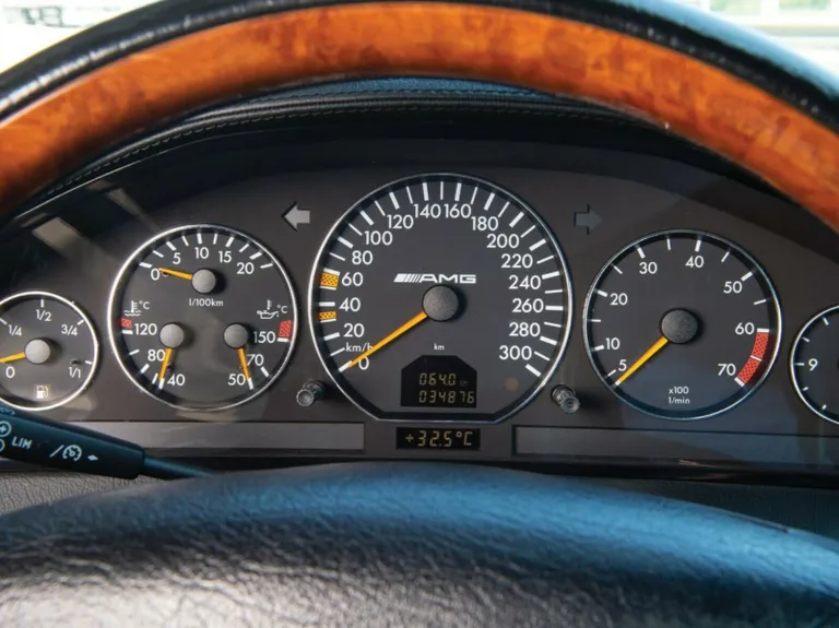 Mercedes-Benz SL 73 AMG