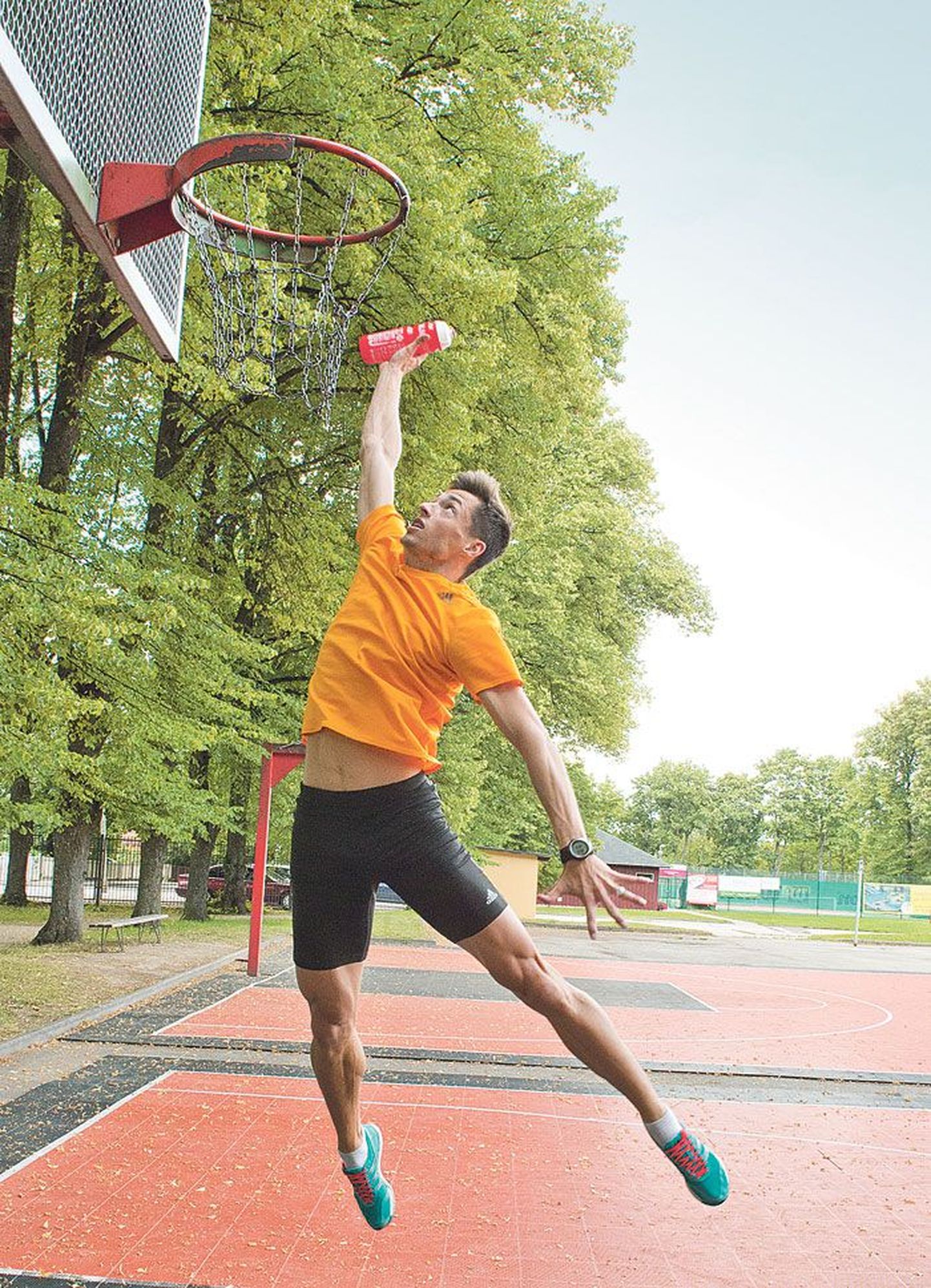 Яак-Хейнрих Ягор не баскетболист, но в беге с барьерами прыгучесть имеет большое значение.