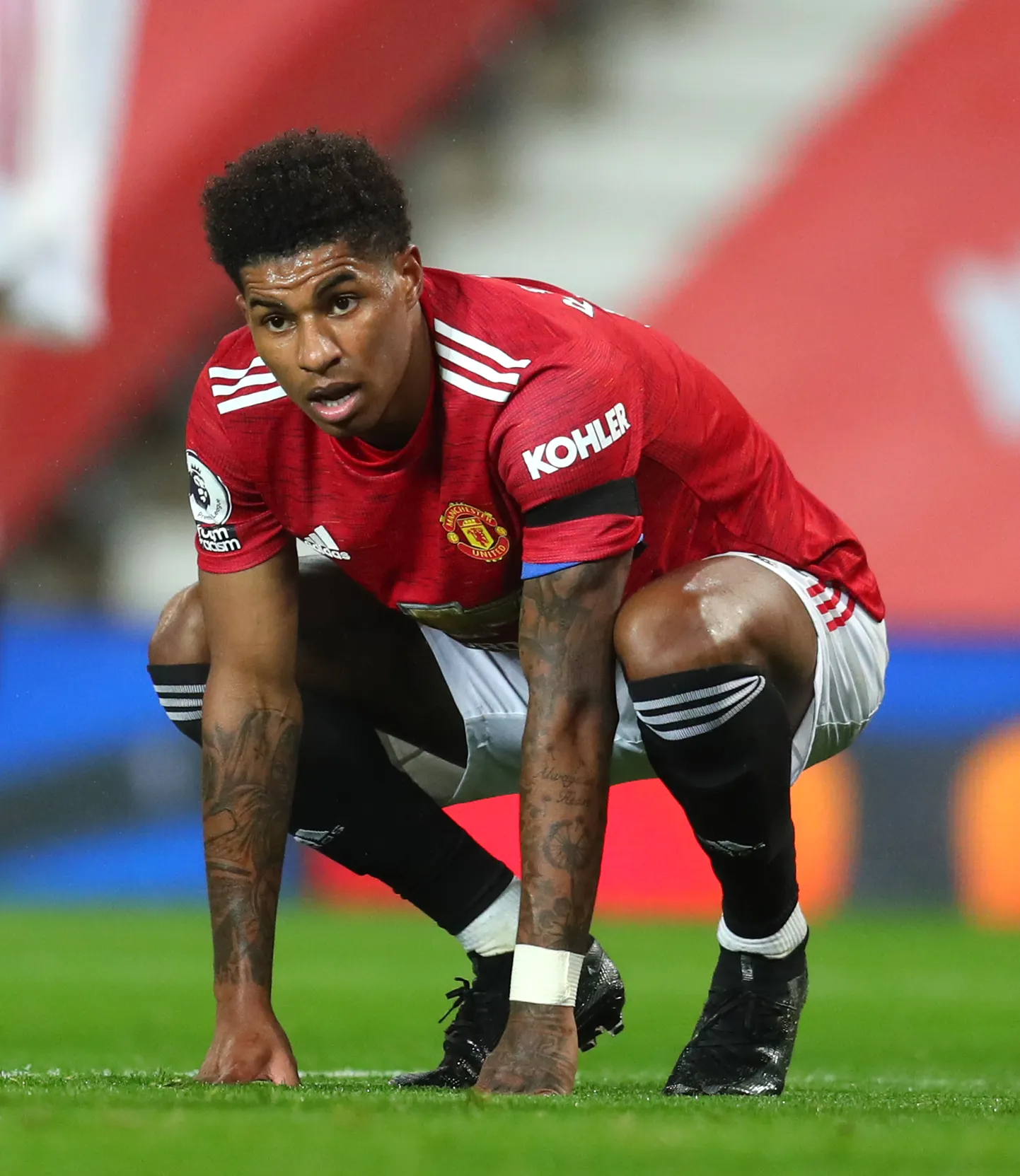 Marcus Rashford võitleb küll hea eesmärgi nimel, kuid see ei päästa teda Suurbritannia pressi armutu rünnaku eest.