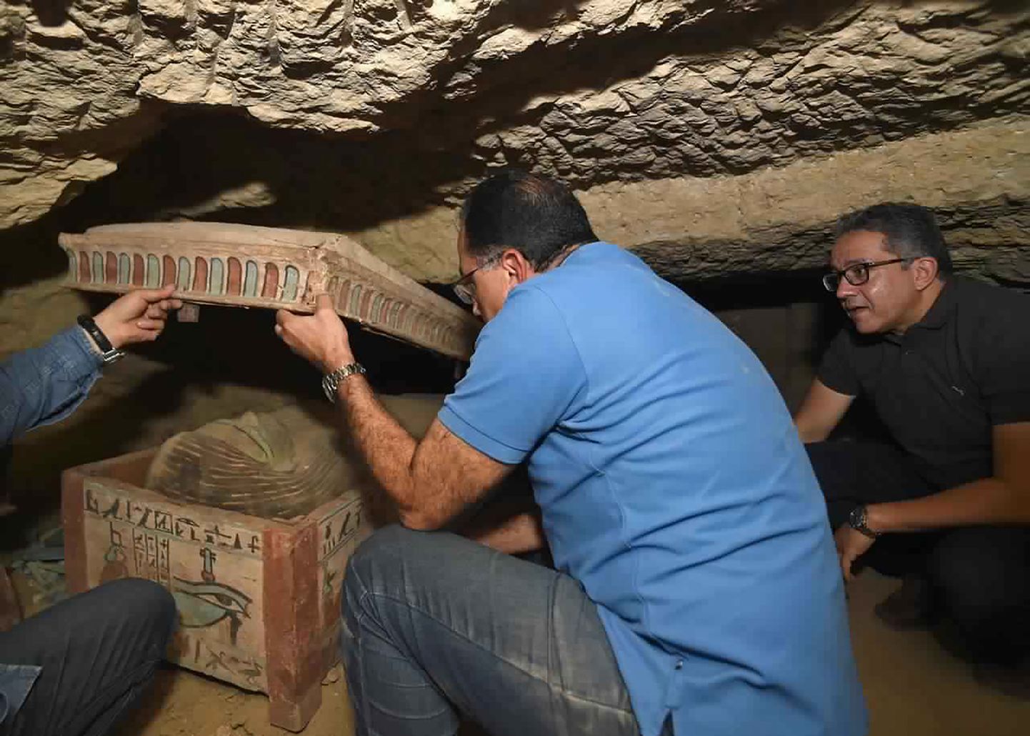 Saqqarast avastatud sarkofaage käis hiljuti vaatamas Ka Egiptuse peaminister Mostafa Madbouly.