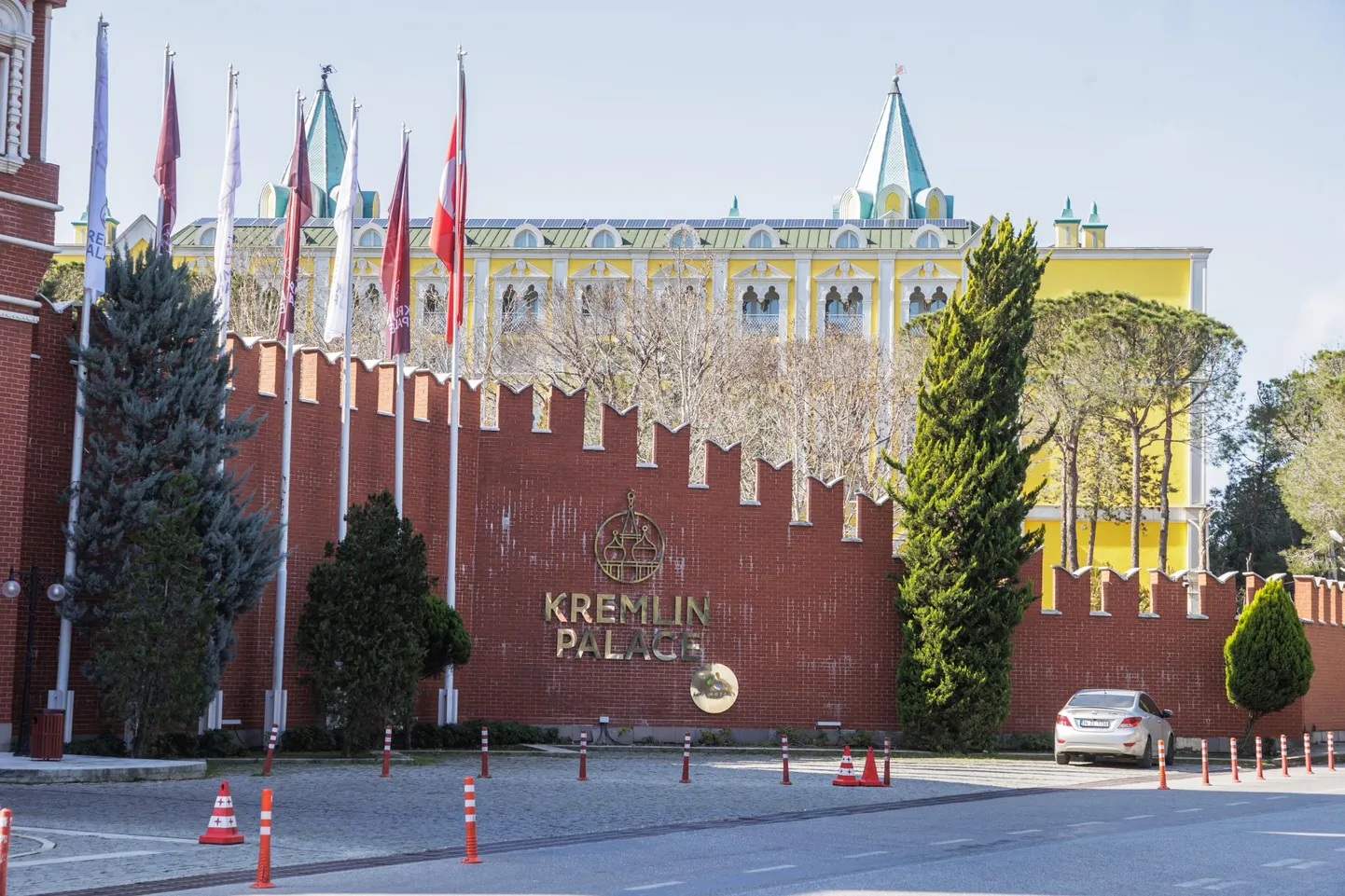 Palace Hotel в Турции. Как будто посетил настоящий Кремль.