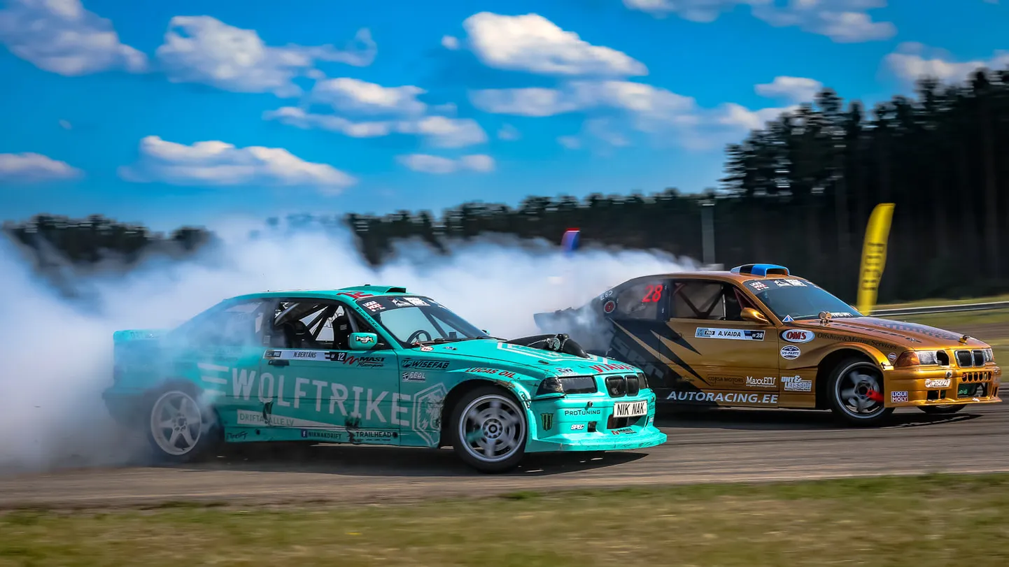 Drifts 333 trasē