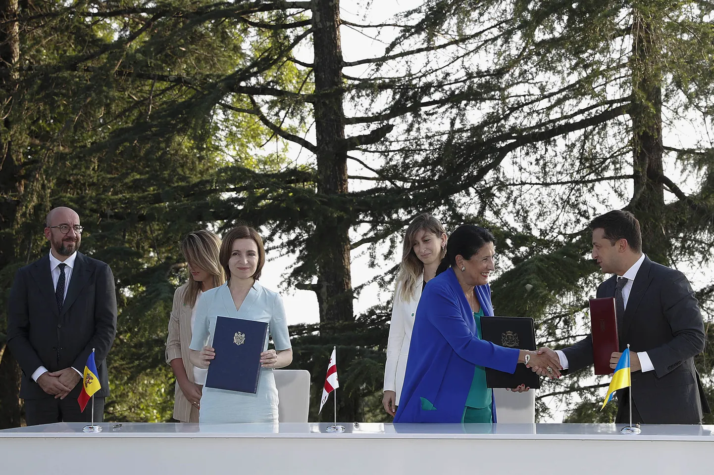 Euroopa Ülemkogu juht Charles Michel, Moldova president Maia Sandu, Gruusia president Salome Zurabišvili ja Ukraina president Volodõmõr Zelenskõi tippkohtumisel Gruusias 19. juulil 2021. aastal.