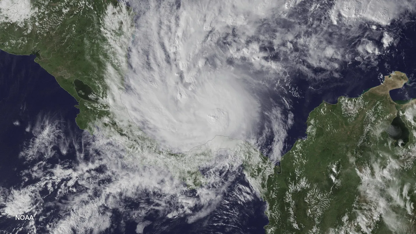 Orkaan Otto satelliitfoto.