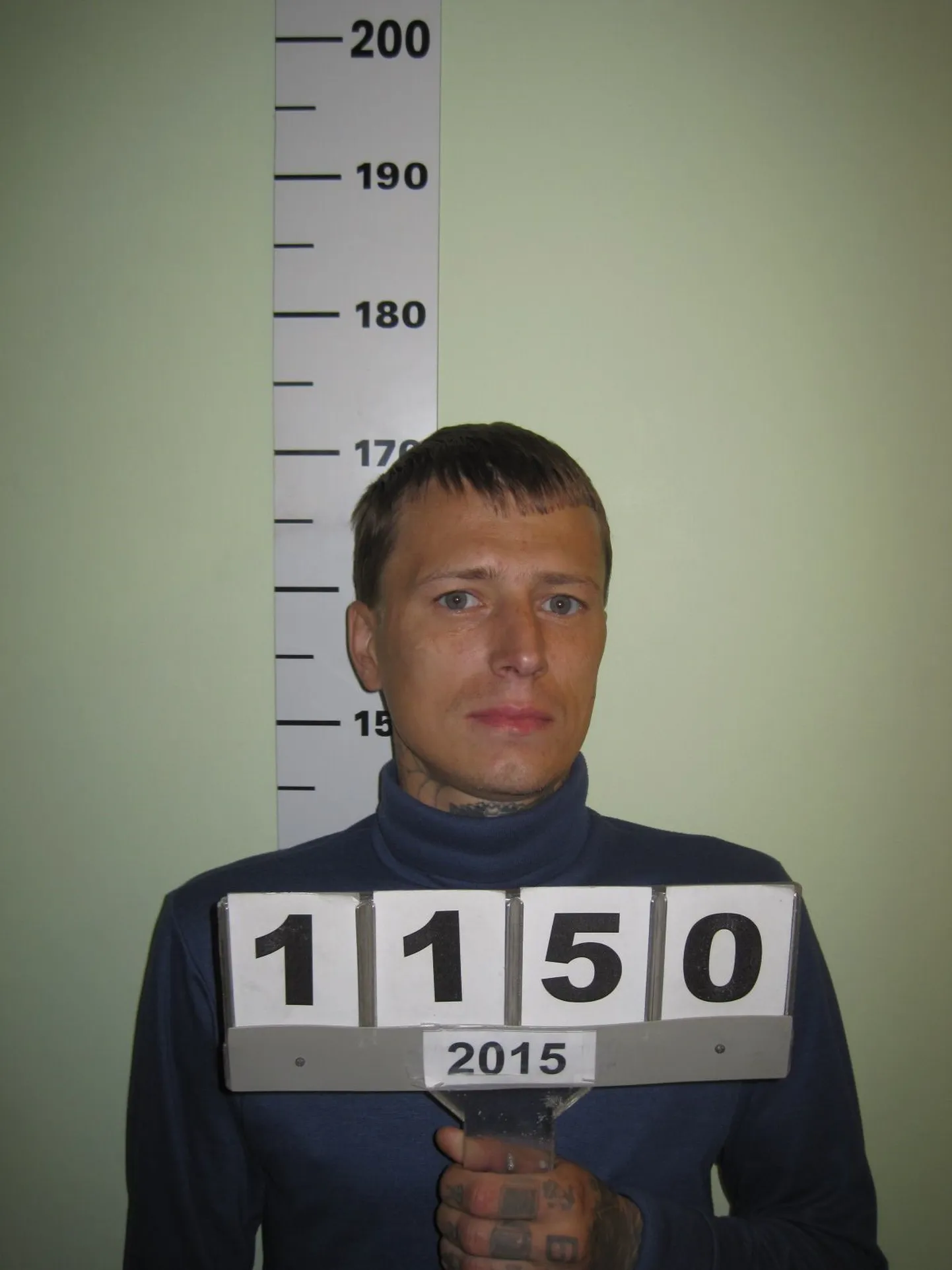34-летний Алексей.
