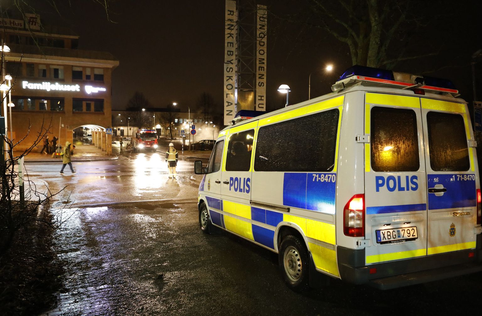 Rootsi politseimasin Rinkebys