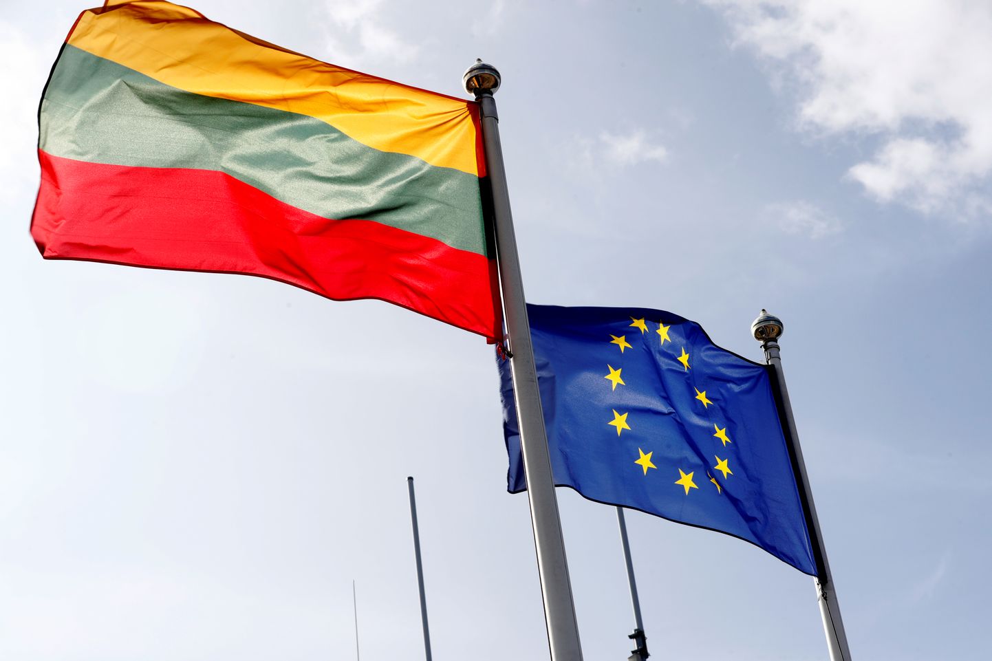 Leedu ja Euroopa Liidu lipud Leedus 18. september 2020.