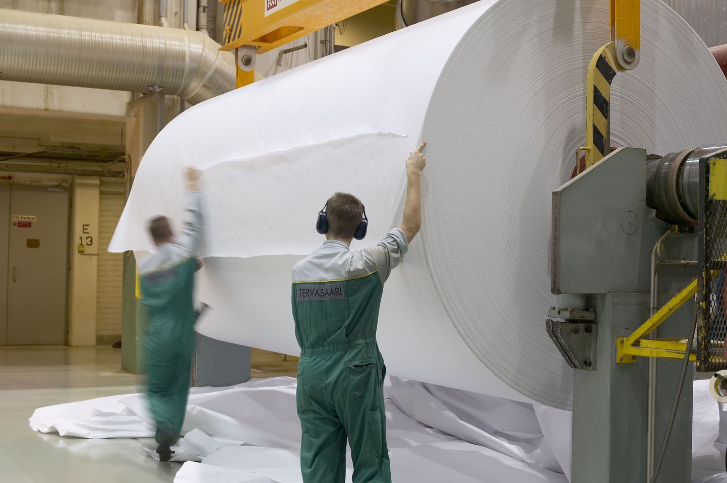 Paberi tootmine UPMi tehases.