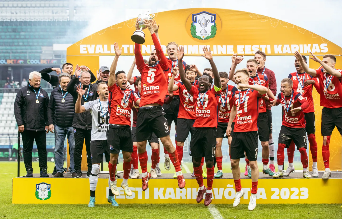 Mullu krooniti karikavõitjaks Narva Trans, tänavu jahivad trofeed Levadia, Paide, Kalju ja Viimsi.