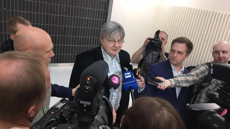 EKRE meeleavaldusel osalejad palusid vabandust Tarandi ees.