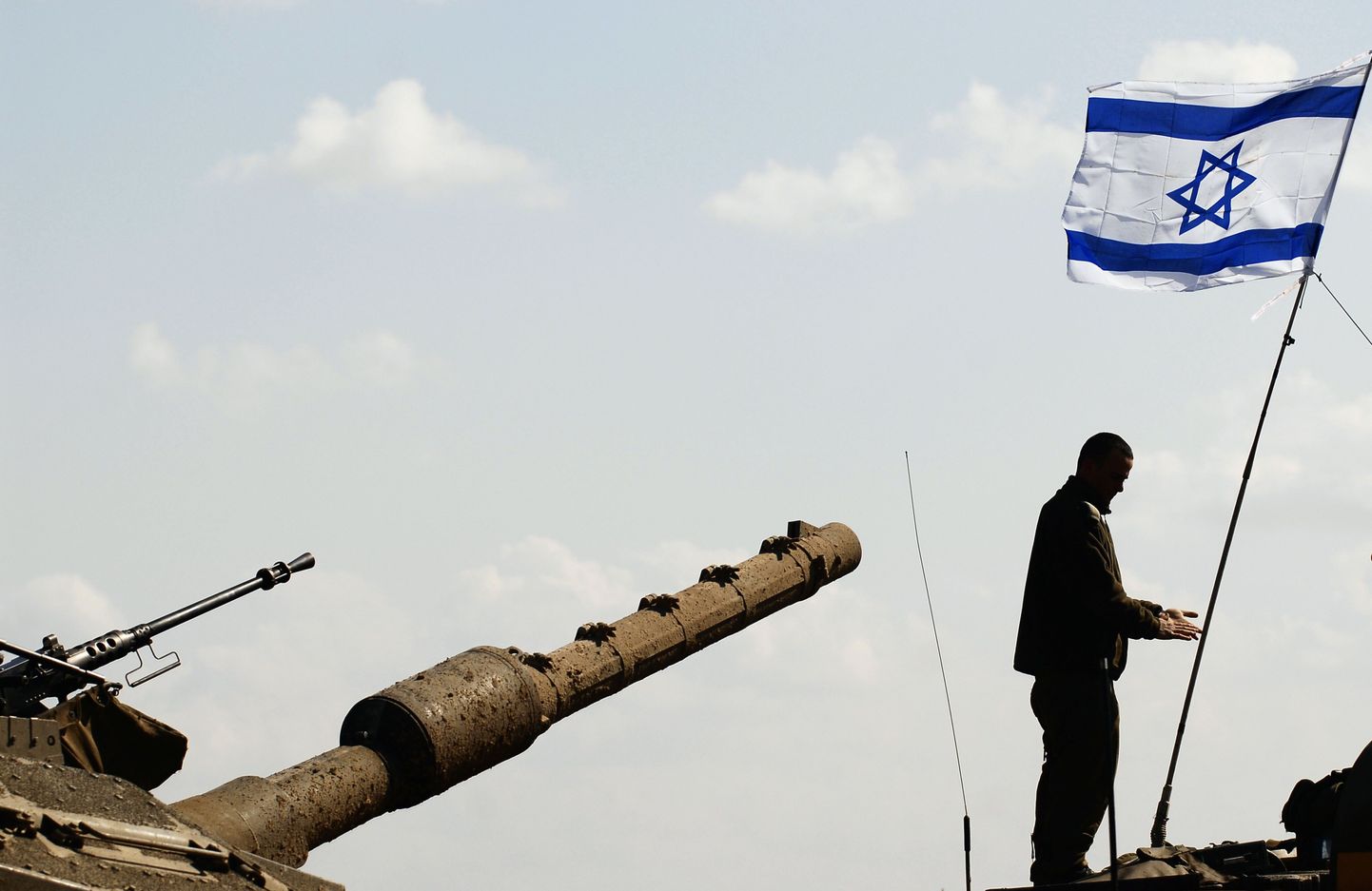 Iisraeli sõdur Gaza piiri ääres.