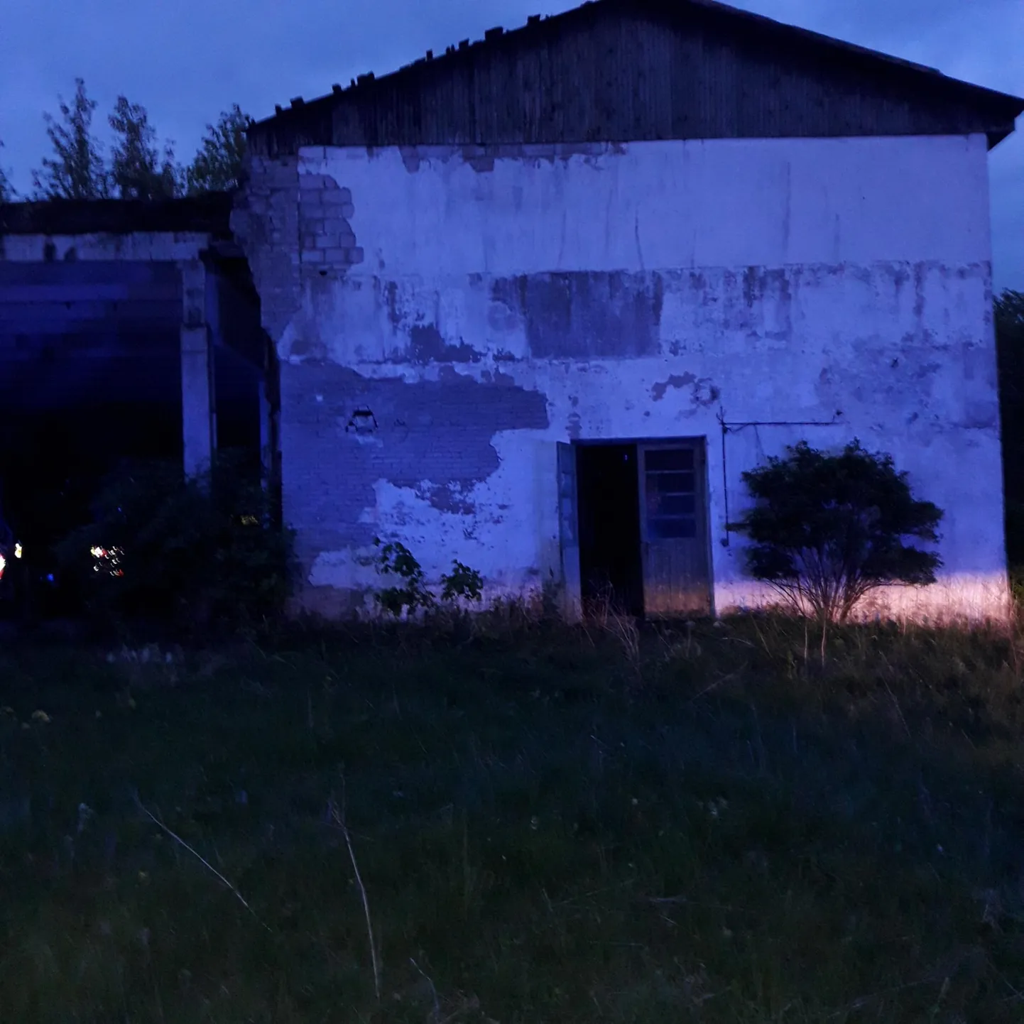 Põleng oli Tirbiku külas endises rebasefarmi laohoones.