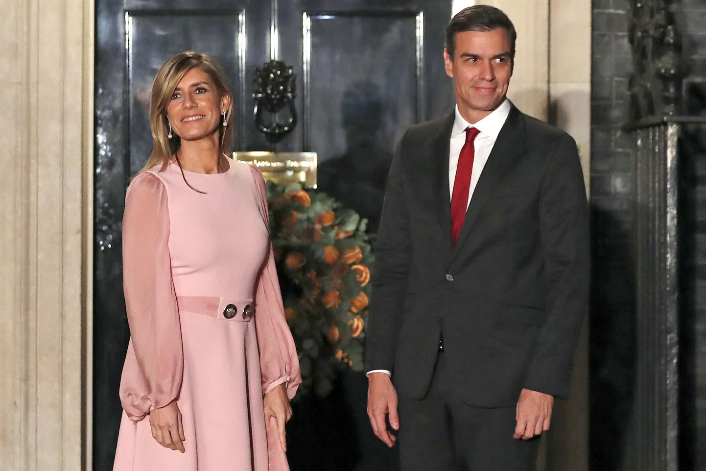 Hispaania pesaminister Pedro Sánchez abikaasa Begoña Gómeziga.