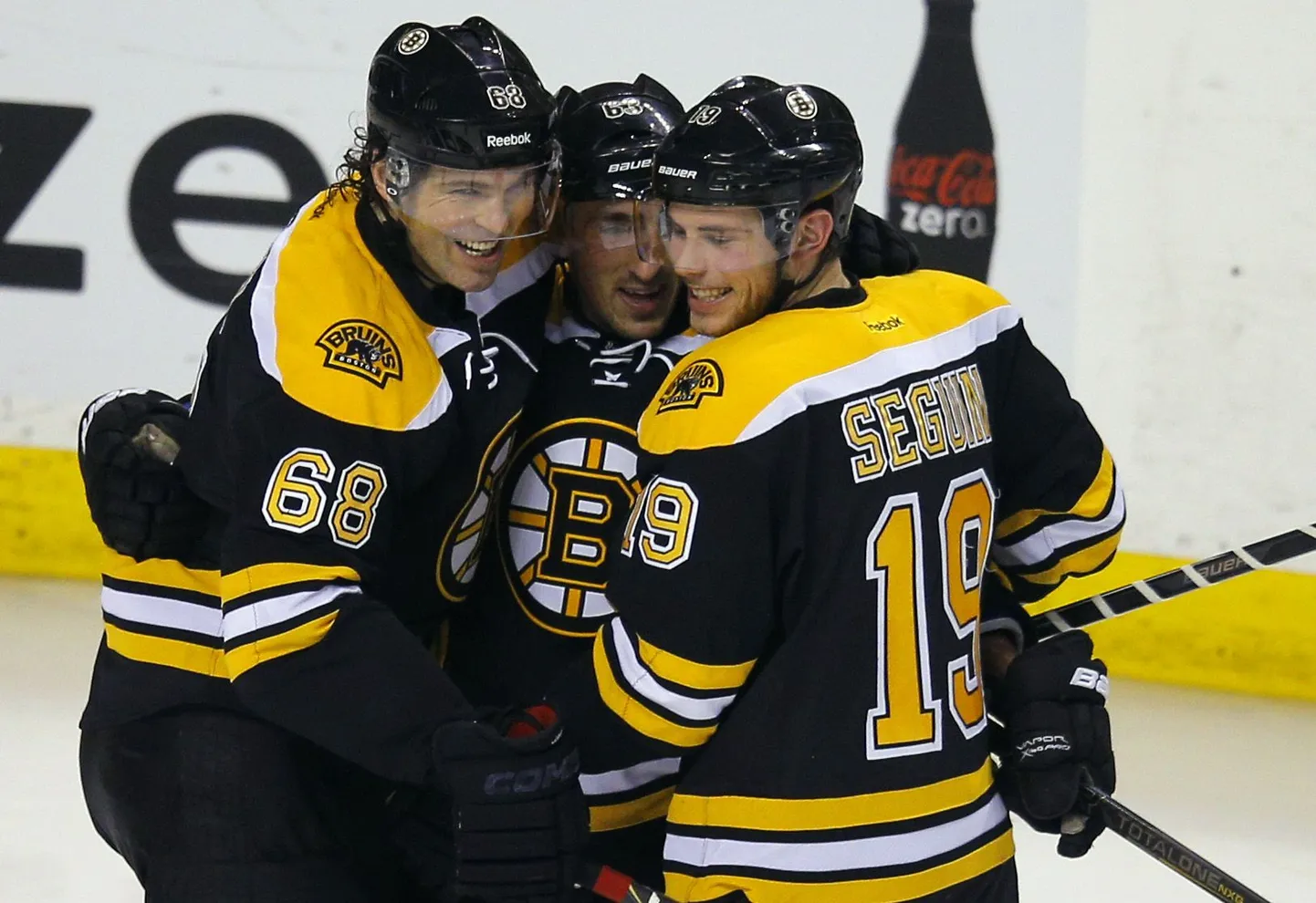 Jaromir Jagr (68) viskas oma debüütmängus Bostoni eest kohe võiduvärava