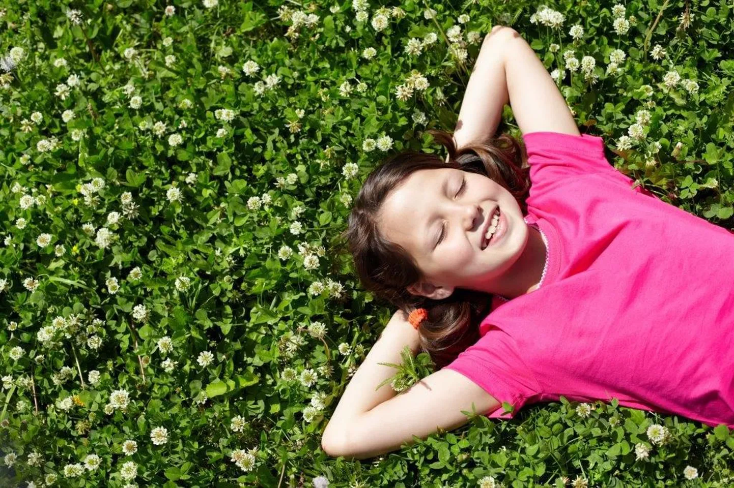 Hea enesetunne ei kätke endas ainult positiivseid emotsioone nagu õnnetunne ja rahulolu, vaid ka selliseid emotsioone nagu huvi, pühendumus, usaldus, kindlustunne ja kiindumus.