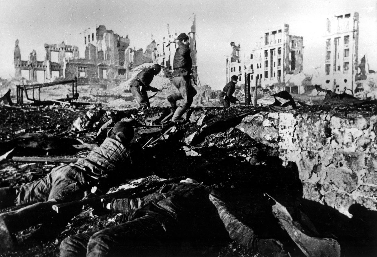 Võitlus Stalingradi varemetes.