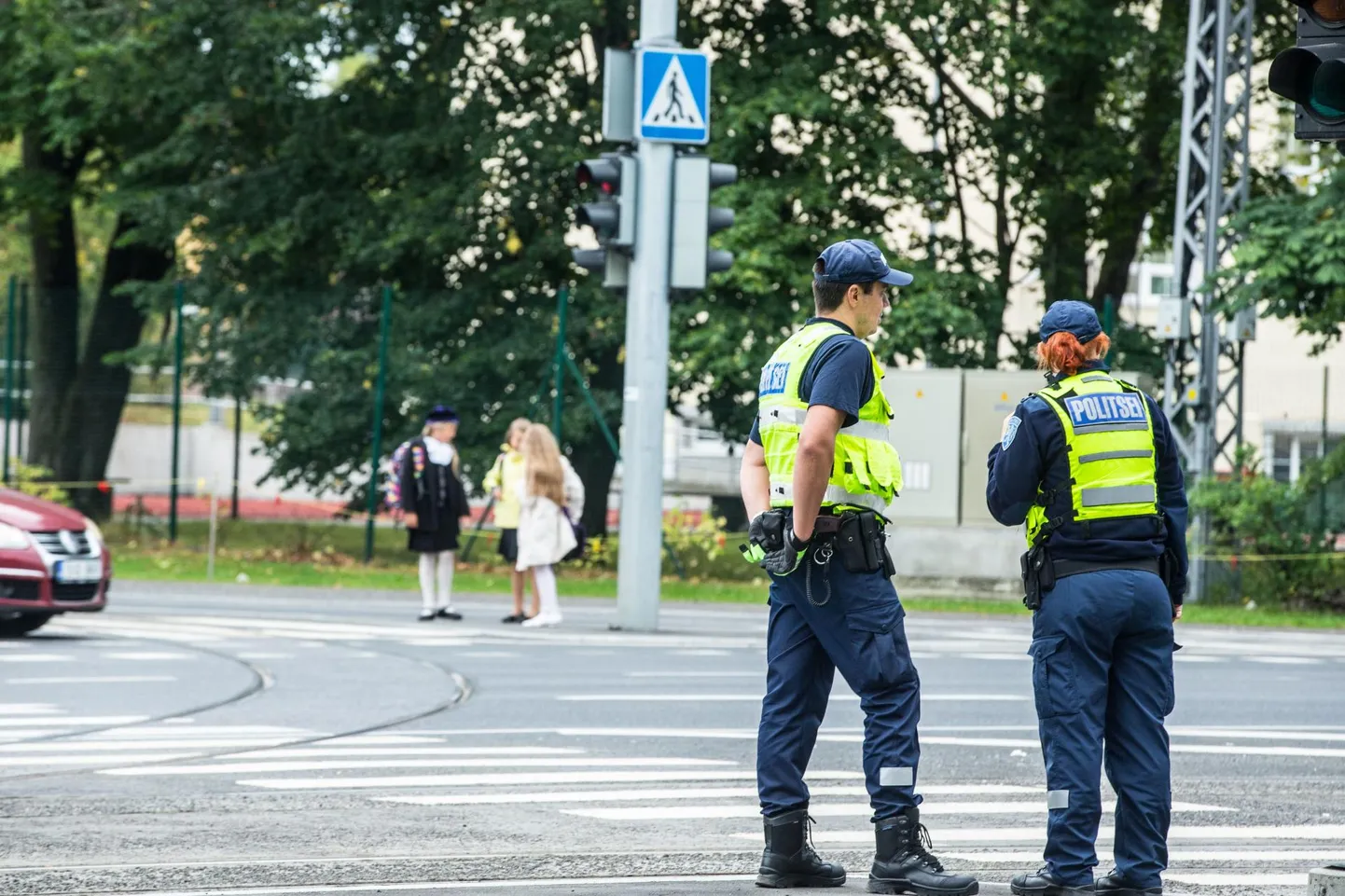 Politsei hoiab õppeaasta hakul kooliteel silma peal.