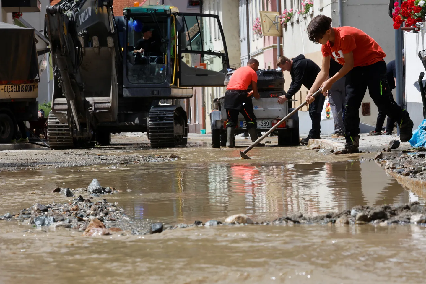 Üleujutuse tagajärgede likvideerimine Sloveenias.