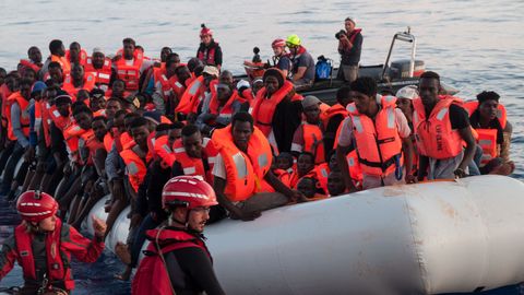 Malta päästis saarest lõunas 100 migranti