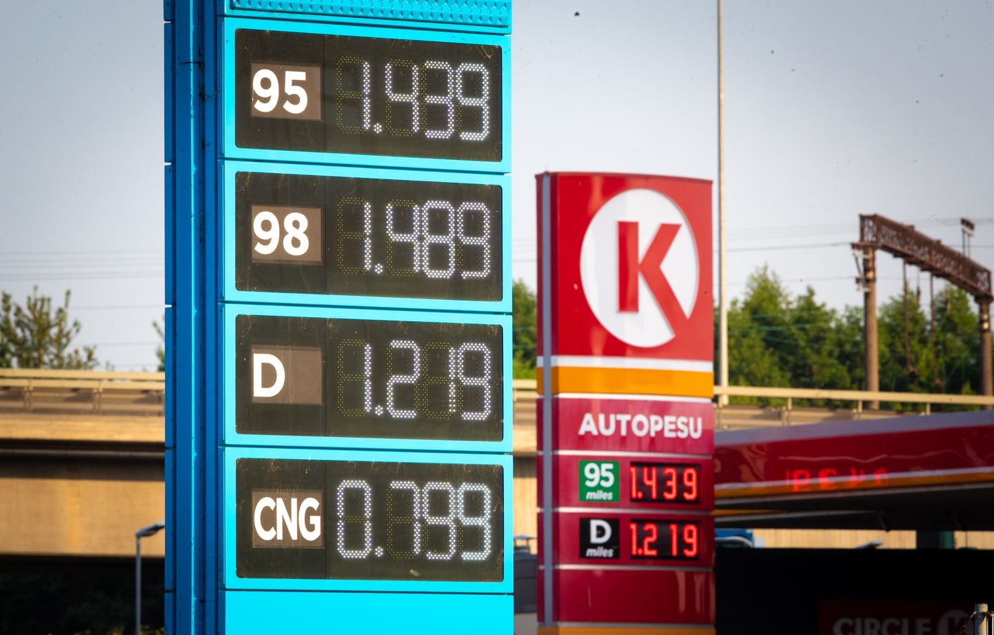 Tallinnas langesid kütusehinnad nädalaga võrreldes.